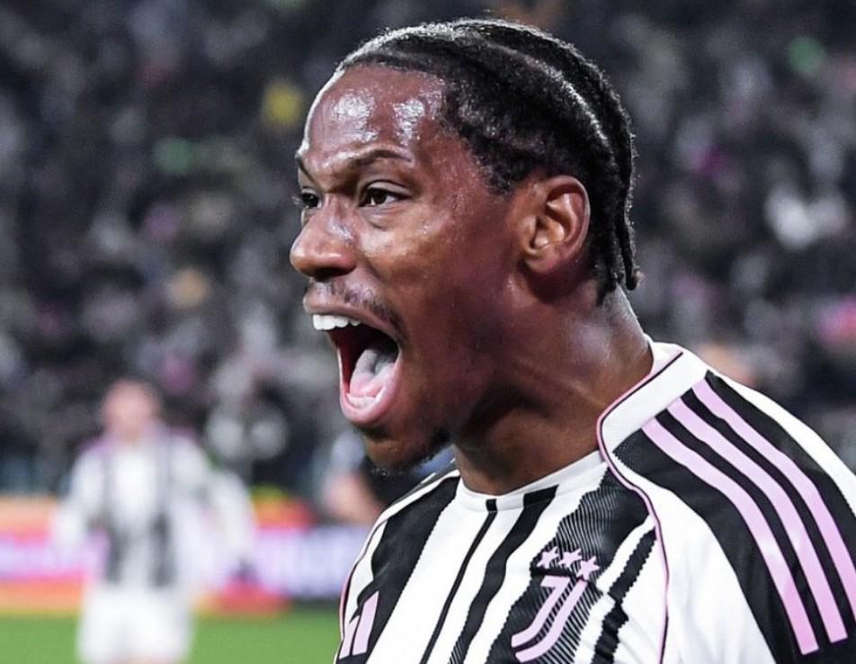 世界杯手机软件安装-罗马诺:维拉尝试过想在冬窗签戴维,但尤文立马拒绝